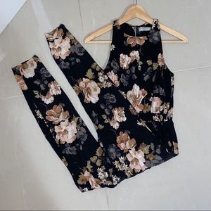 Abercrombie & Fitch floral jumpsuit